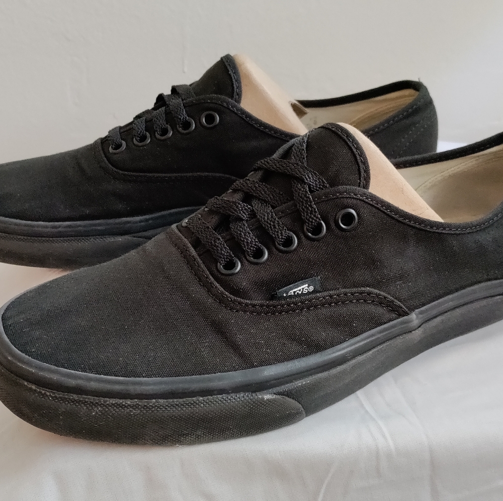 Black Vans Shoes size 10